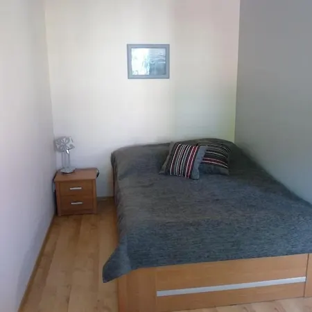 Daire Apartament Pod Skrzydlami-kolobrzeg-plaza W 5 Min