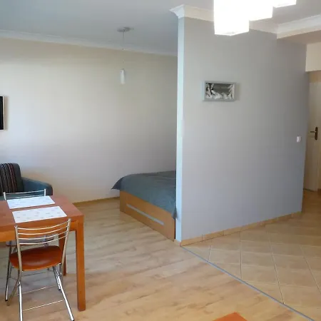Apartament Pod Skrzydlami-kolobrzeg-plaza W 5 Min Daire Kolobrzeg